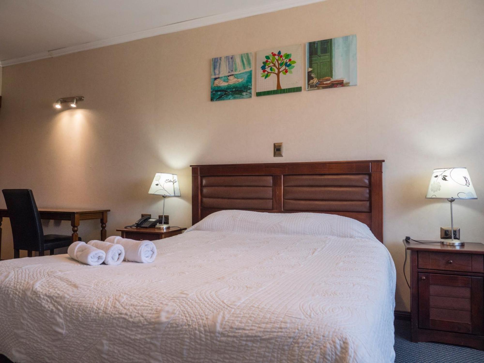 Hotel Econohotel Los Ángeles Екстериор снимка
